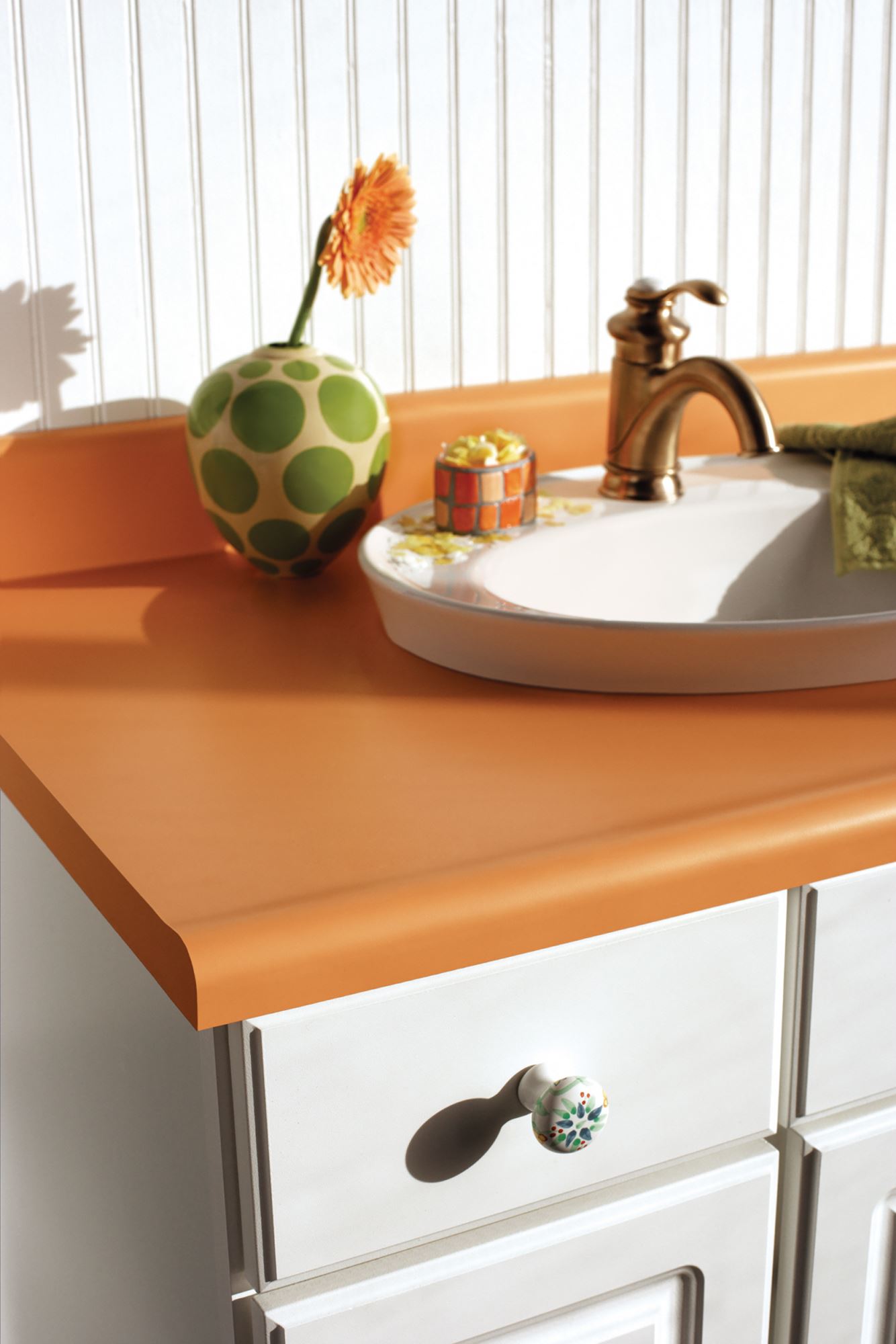 No Drip Edge Profile for Countertops VT Industries